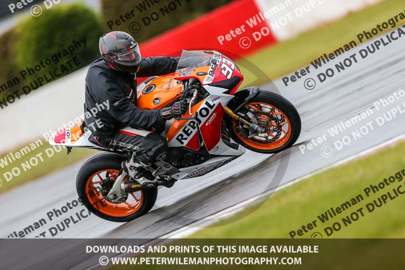 PJM Photography;donington no limits trackday;donington park photographs;donington trackday photographs;no limits trackdays;peter wileman photography;trackday digital images;trackday photos